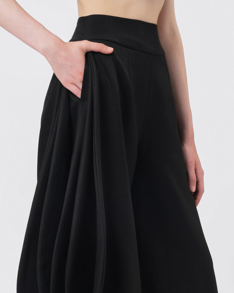 Runway Look: HTJA-001